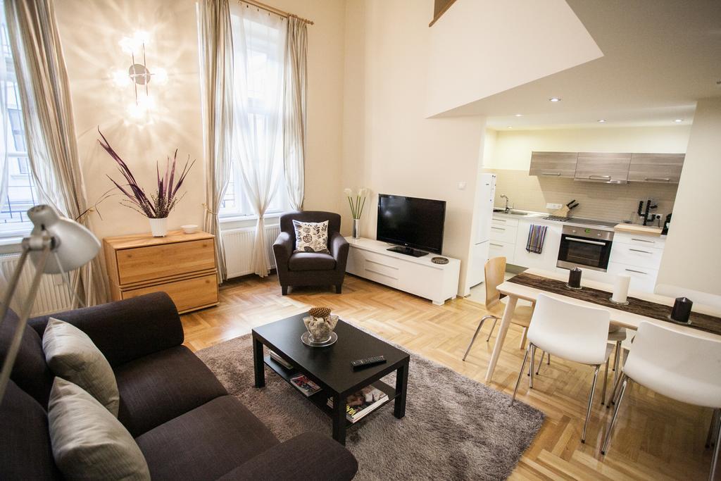 Agorà Apartment Budapeste Exterior foto